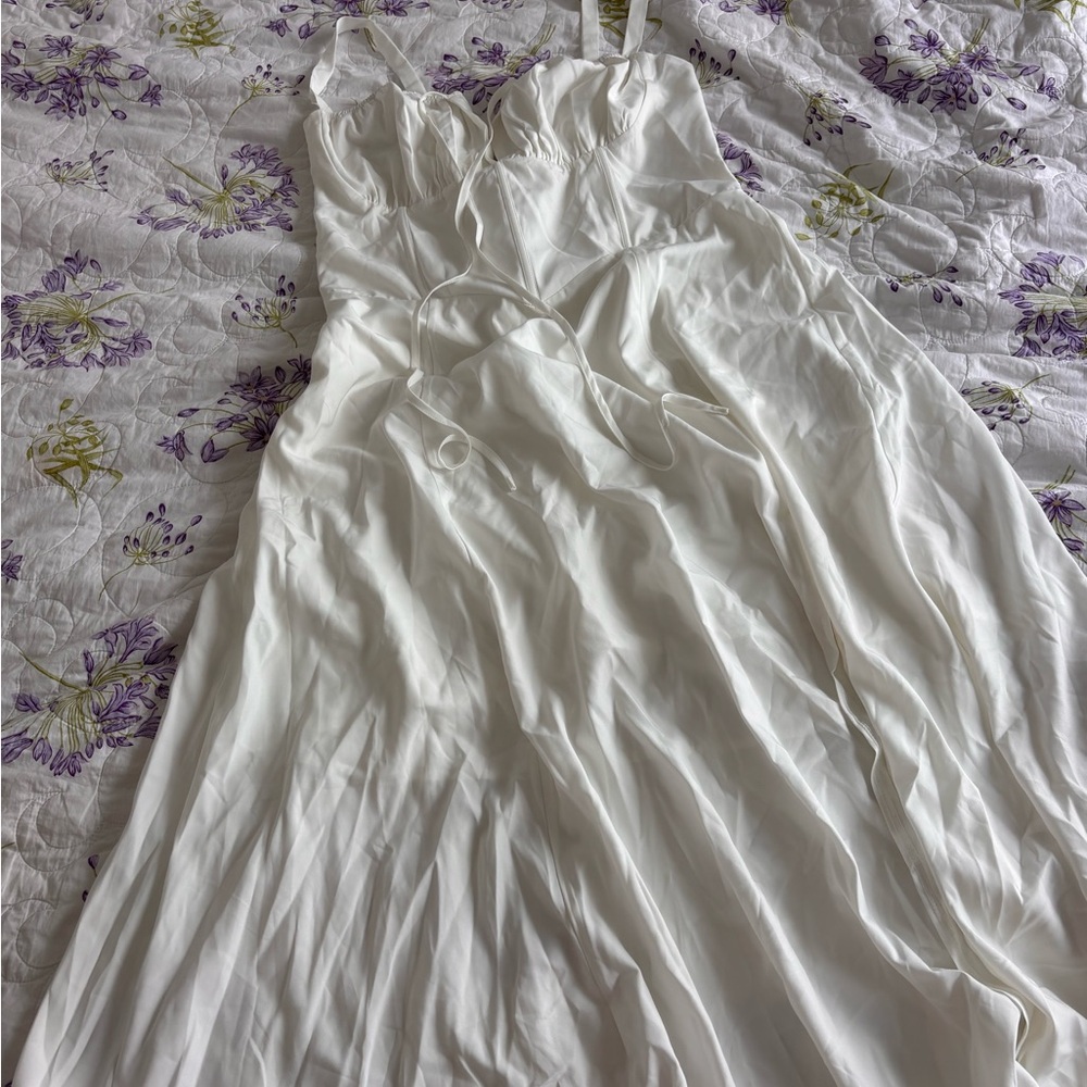 Elegant White Maxi Dress with corset back